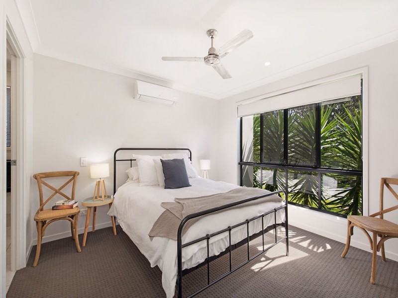 37 Parkview Drive, Little Mountain QLD 4551