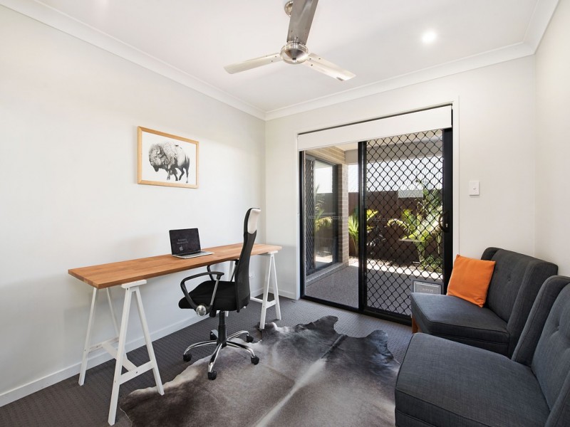 37 Parkview Drive, Little Mountain QLD 4551