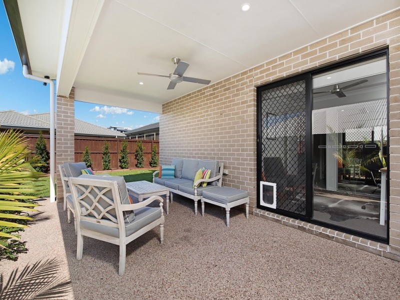 37 Parkview Drive, Little Mountain QLD 4551
