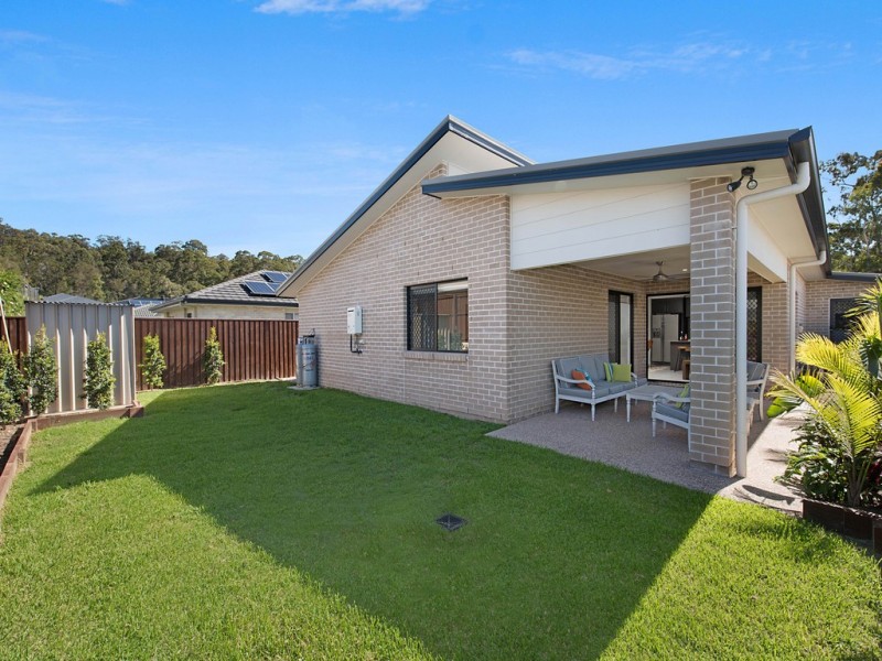 37 Parkview Drive, Little Mountain QLD 4551