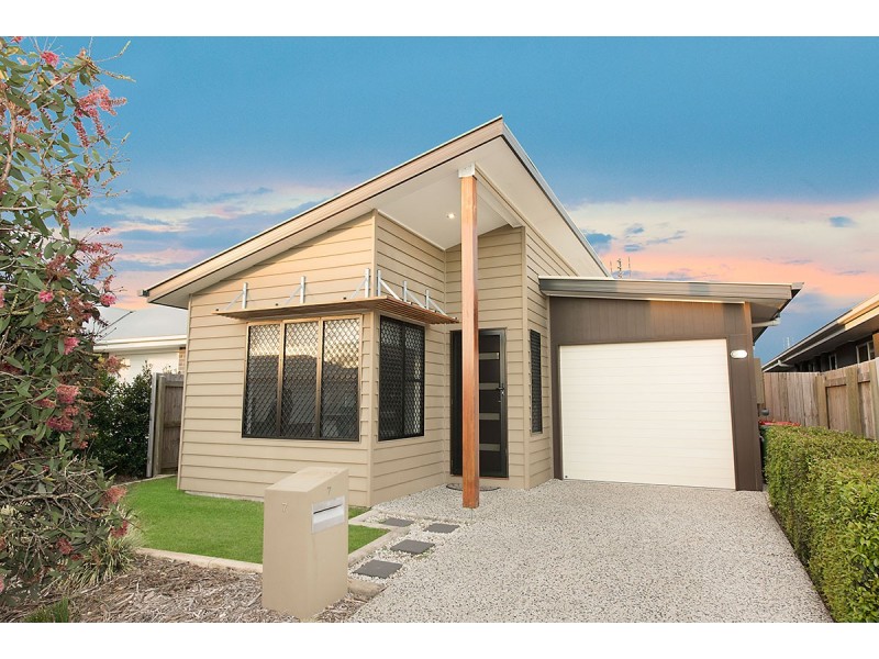 7 Capri Street, Caloundra West QLD 4551