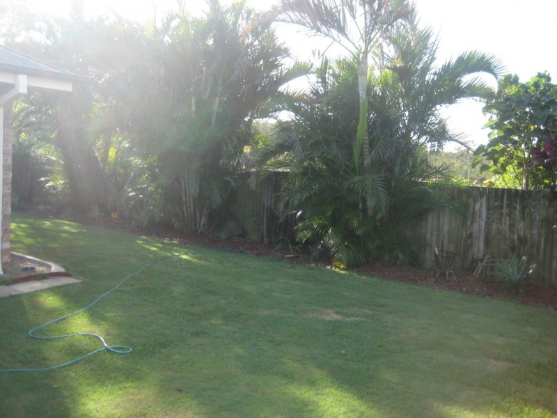 5 Anika Place, Little Mountain QLD 4551