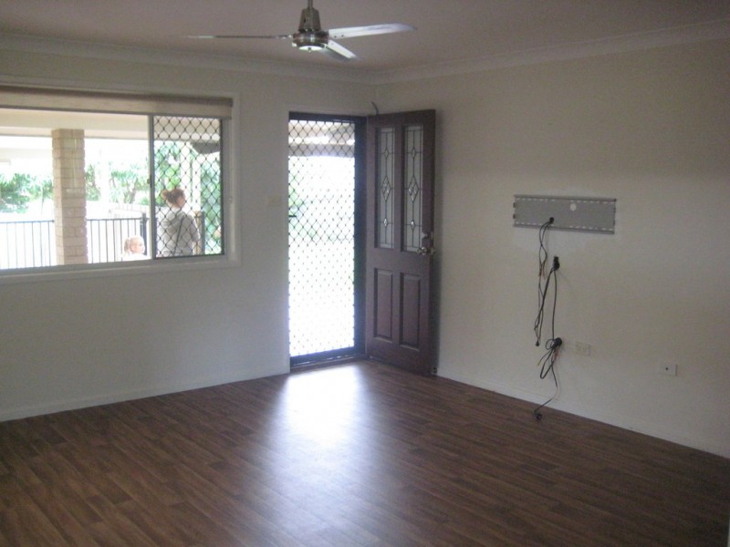 4 Miranda Street, Aroona QLD 4551