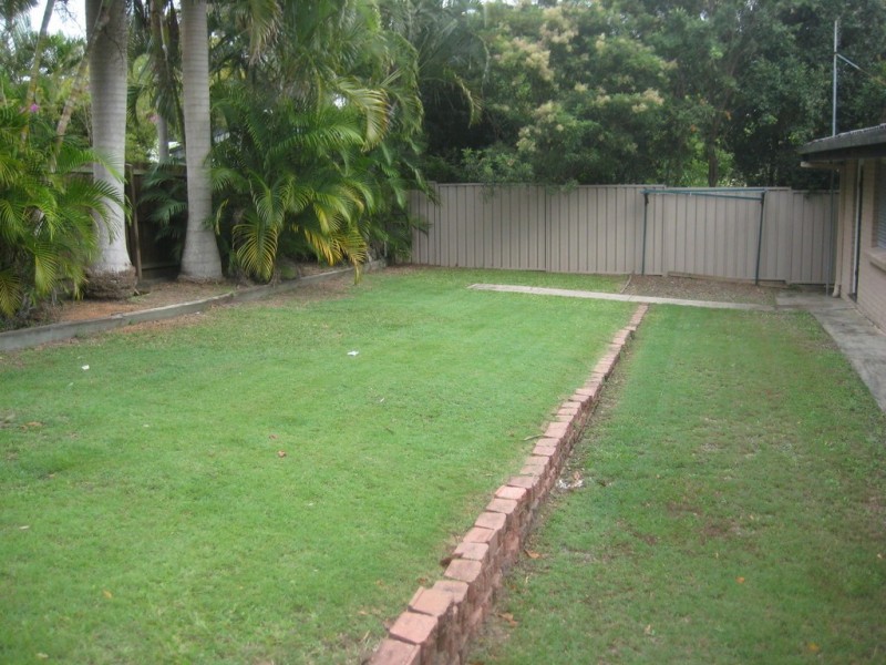 4 Miranda Street, Aroona QLD 4551