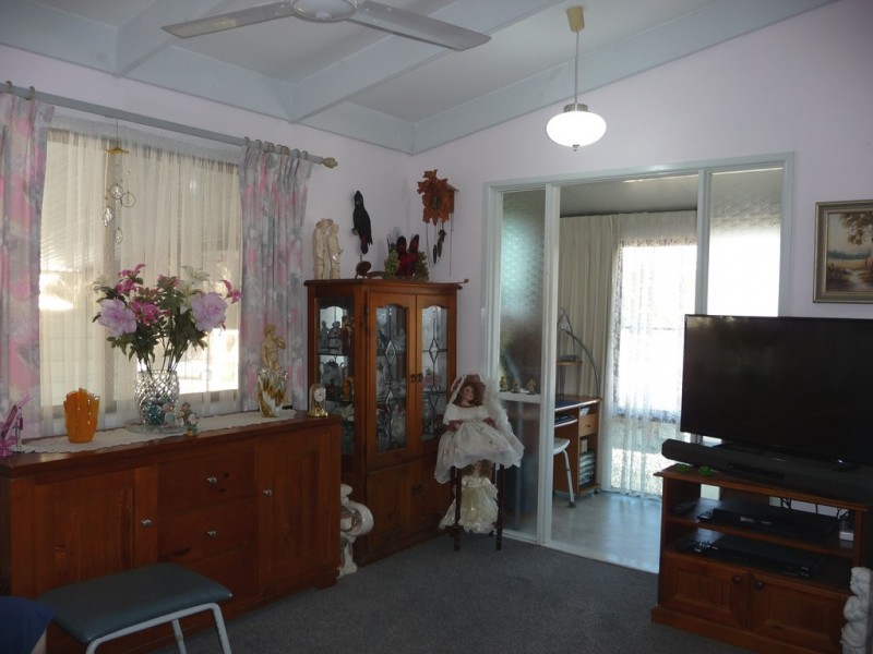 Villa 6 ‘Sunseeker Village’ 96 Caloundra Road, Little Mountain QLD 4551