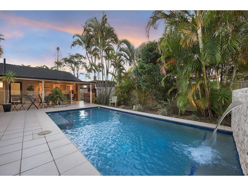 9 Watsonia Street, Maroochydore QLD 4558