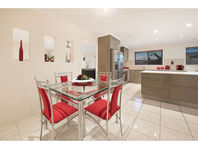 9 Watsonia Street, Maroochydore QLD 4558