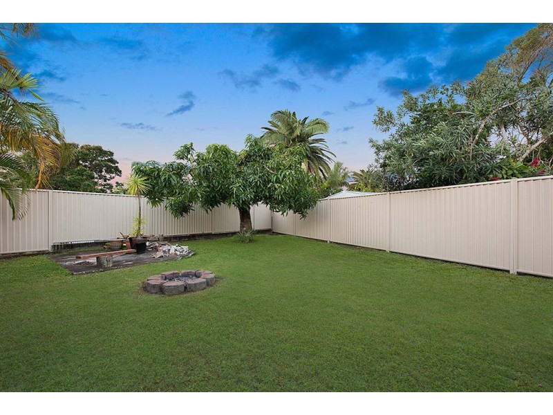 9 Watsonia Street, Maroochydore QLD 4558