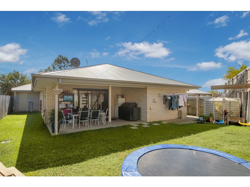 9 Middle Park Street, Little Mountain QLD 4551