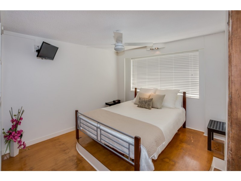Unit 5 and 6/17 Ormonde Terrace, Kings Beach QLD 4551