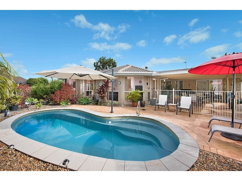 9 Wallum Close, Pelican Waters QLD 4551