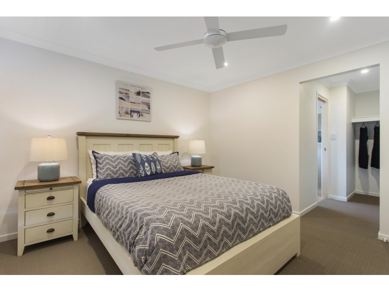 6 Ochre Crescent, Caloundra West QLD 4551