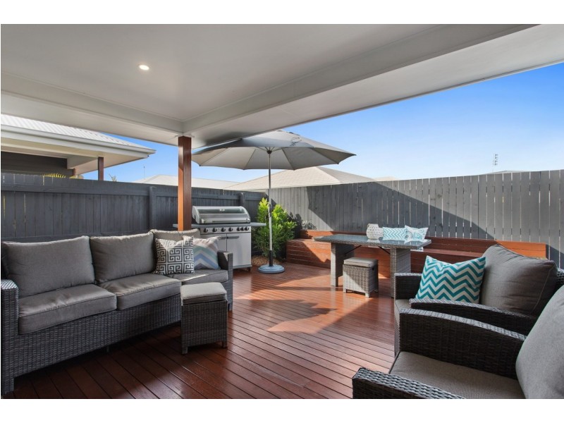 6 Ochre Crescent, Caloundra West QLD 4551