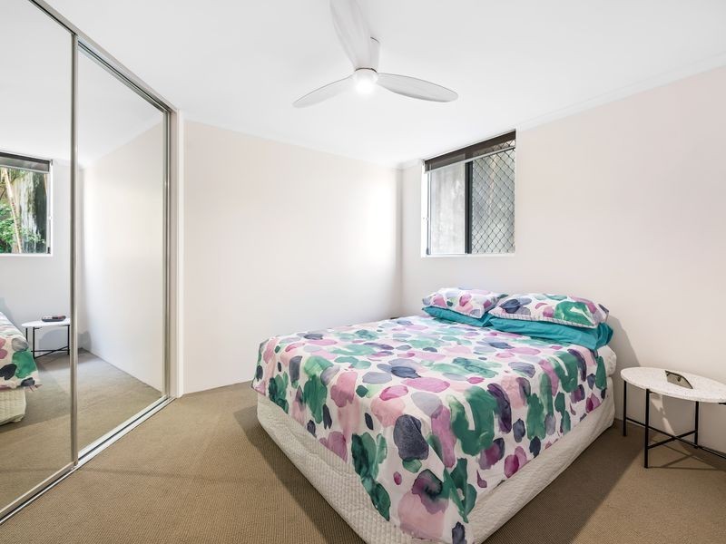 4/15 Esplanade Headland, Kings Beach QLD 4551