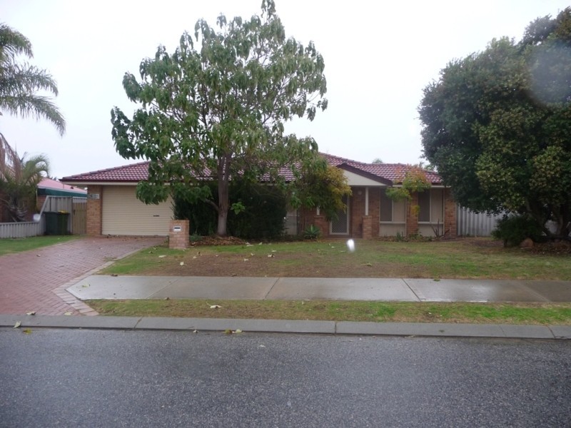 5 Orleans Drive, Port Kennedy WA 6172
