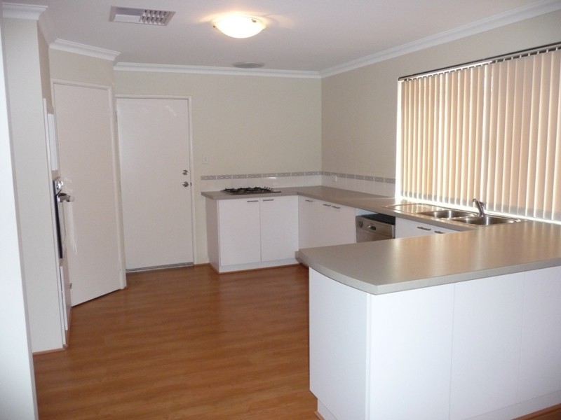 18 L’Esterel Way, Port Kennedy WA 6172