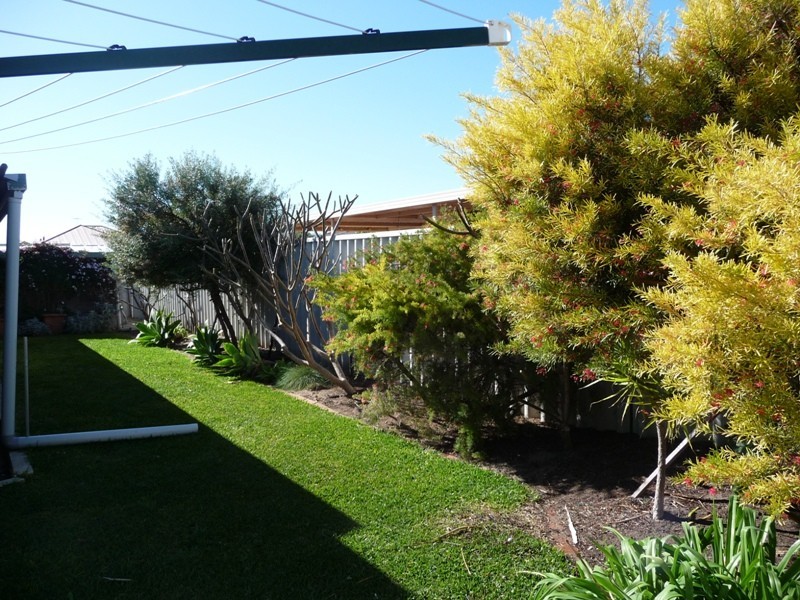 7 Zedora Loop, Port Kennedy WA 6172