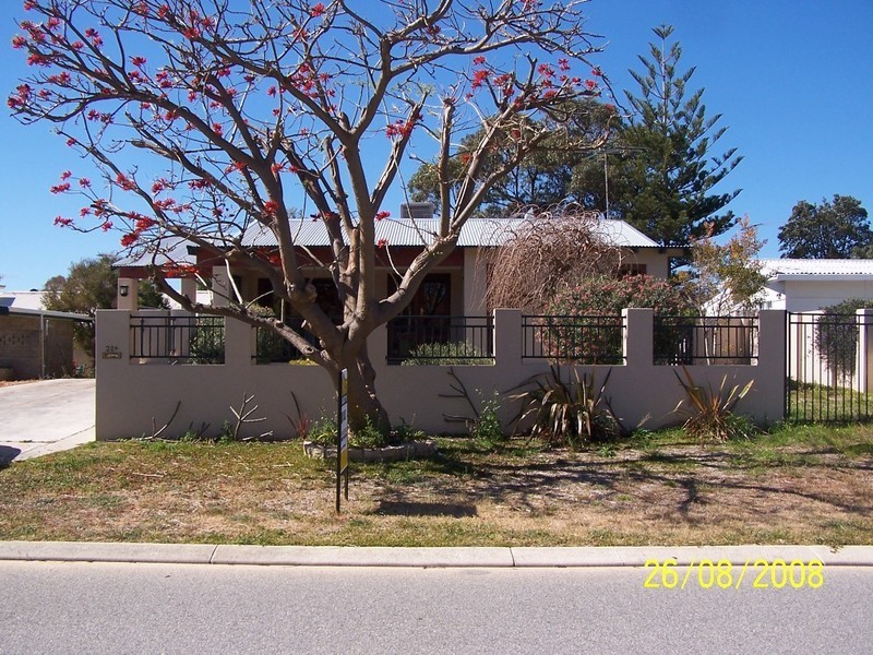 32A Gloucester Avenue, Shoalwater WA 6169