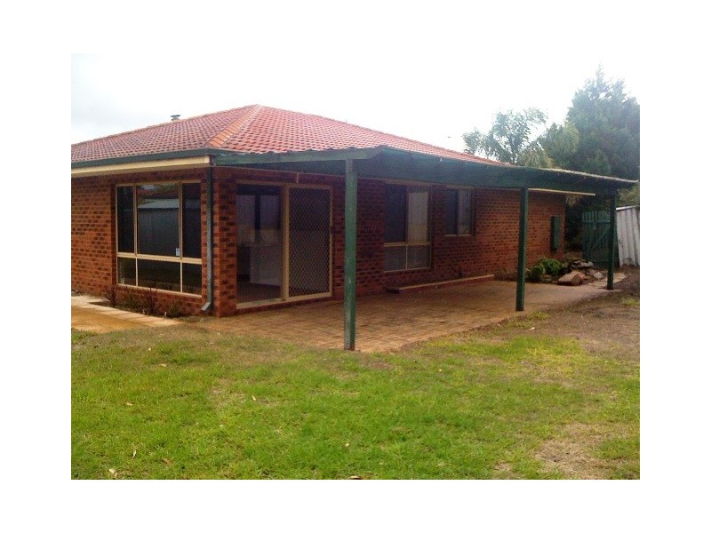 6 Mitford Grove, Port Kennedy WA 6172