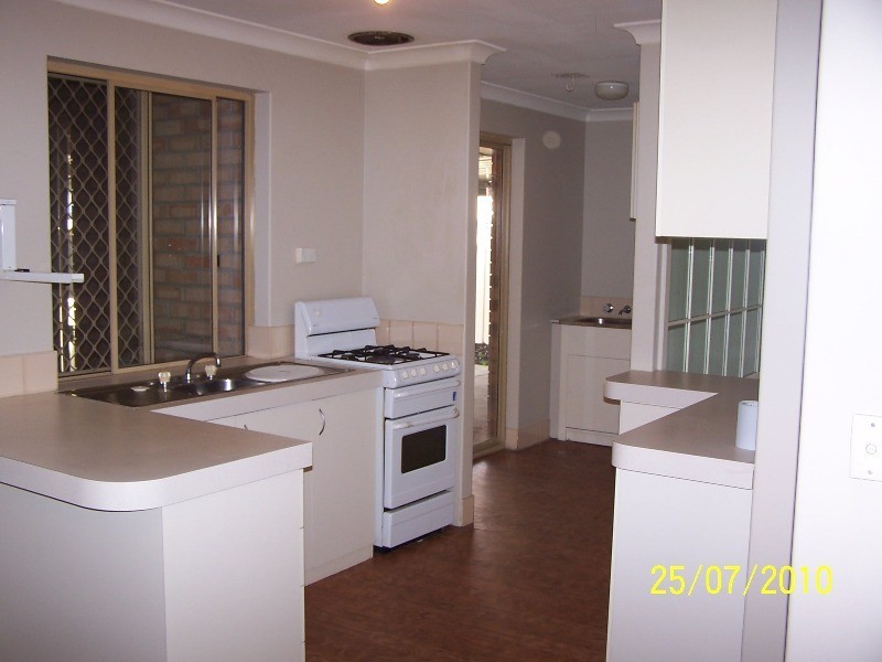 12 Jubilee Drive, Waikiki WA 6169