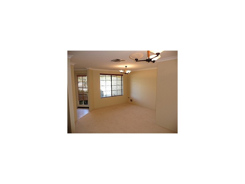 21 Alora Drive, Port Kennedy WA 6172