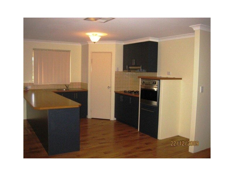 156 San Sebastian Boulevard, Port Kennedy WA 6172