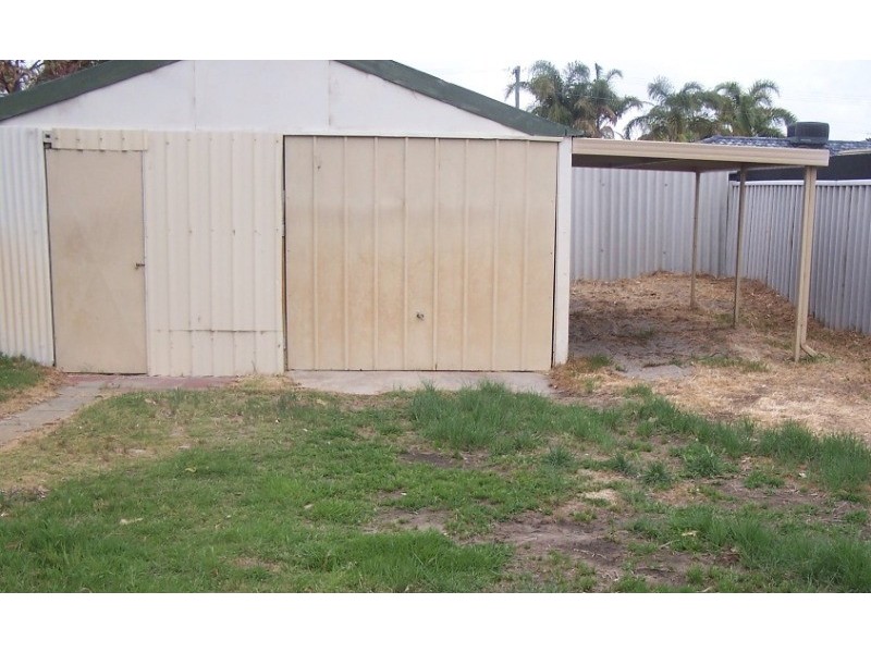 31 Pegasus Street, Rockingham WA 6168