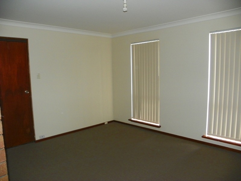 28B  Biscayne Street, Safety Bay WA 6169