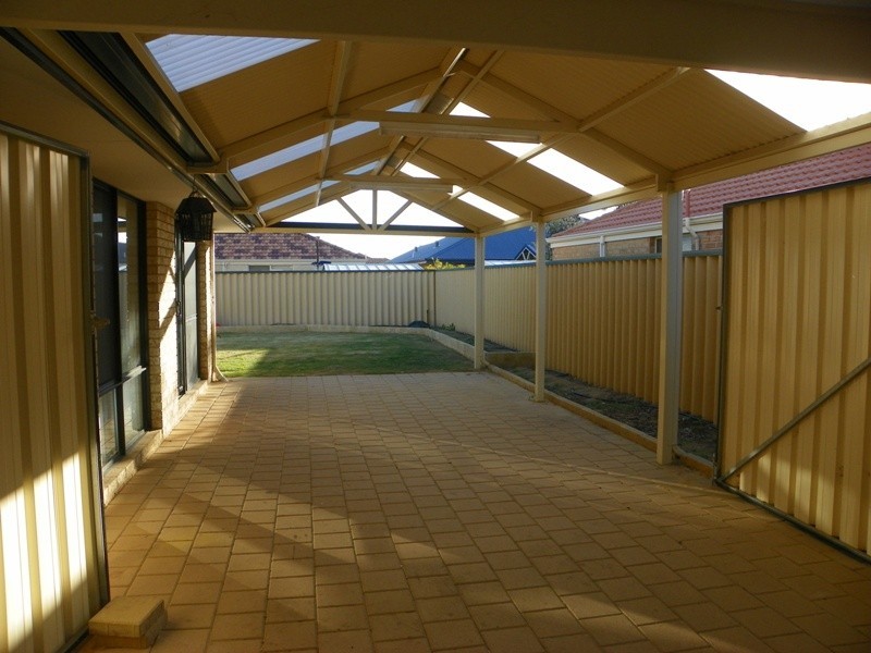 19 Edgbastion Crescent, Port Kennedy WA 6172