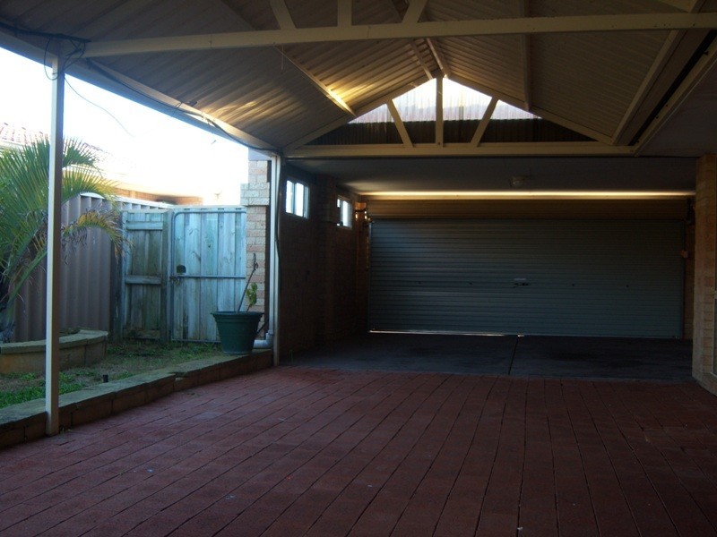 32 Arabella Meander, Warnbro WA 6169