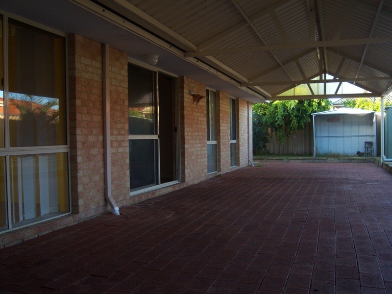 32 Arabella Meander, Warnbro WA 6169