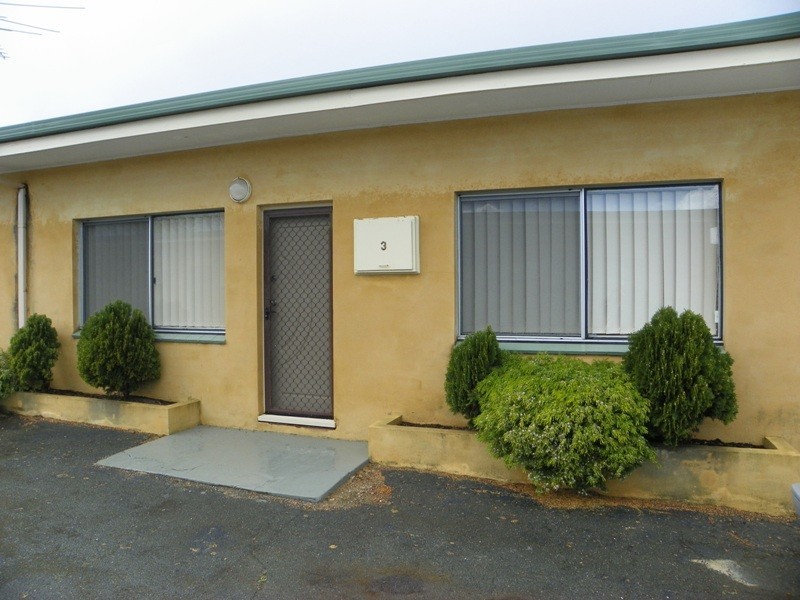 3/31  George Street, Rockingham WA 6168