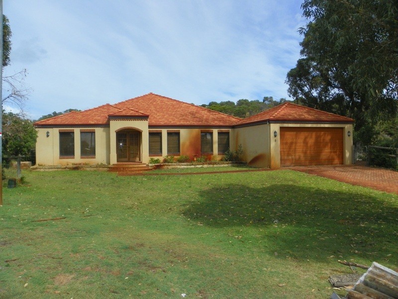 8  Boothman Mews, Golden Bay WA 6174