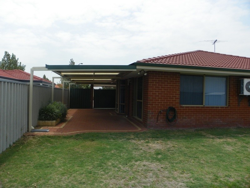 2  Burgos Lane, Port Kennedy WA 6172