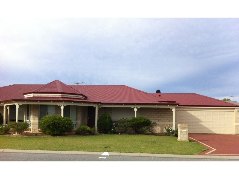 11 Bordeaux Ramble, Port Kennedy WA 6172