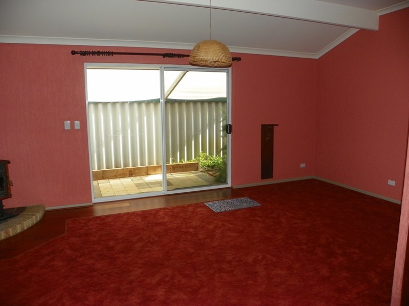 6 Taiof Close, Secret Harbour WA 6173