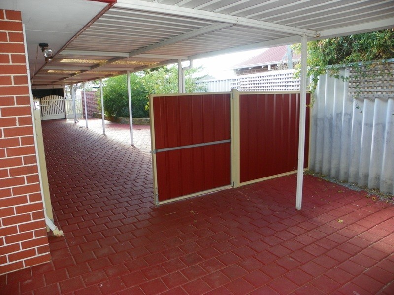 6 Taiof Close, Secret Harbour WA 6173