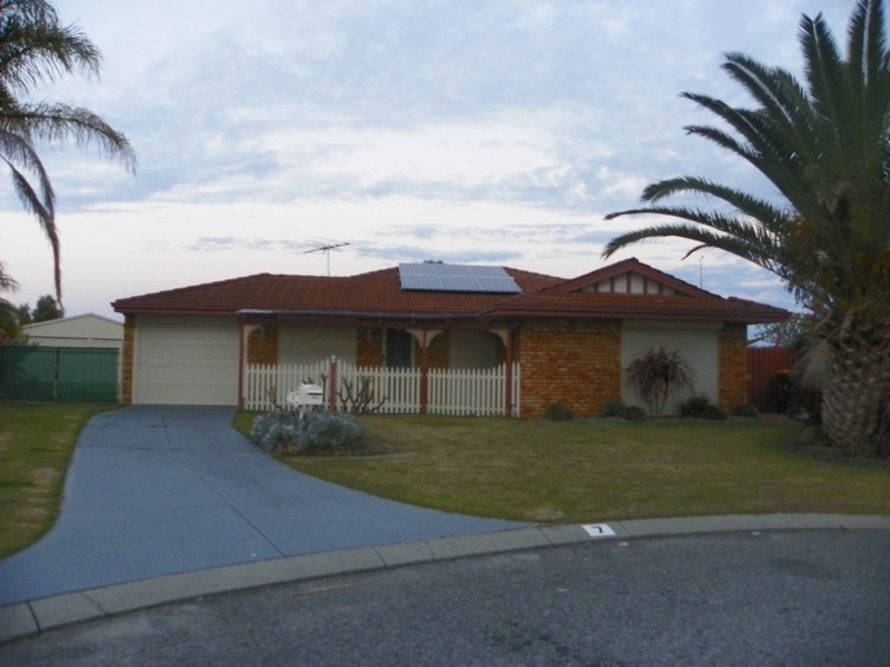 7 Assai Glade, Warnbro WA 6169