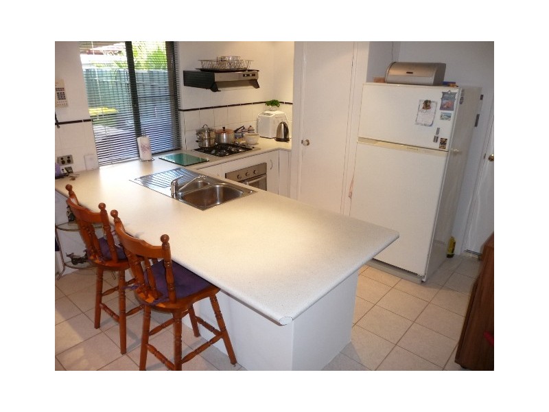 71 Endeavour Drive, Port Kennedy WA 6172