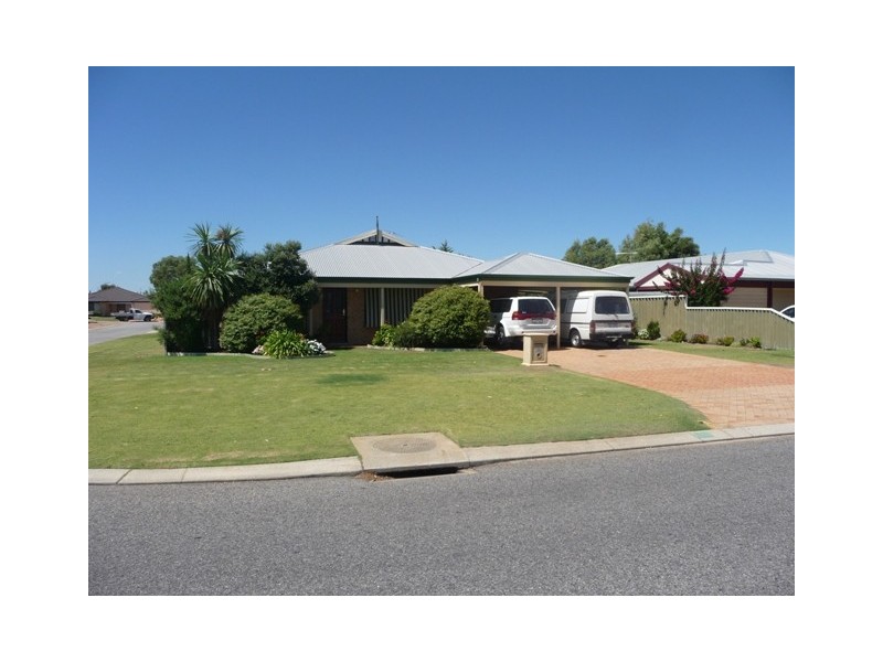 71 Endeavour Drive, Port Kennedy WA 6172