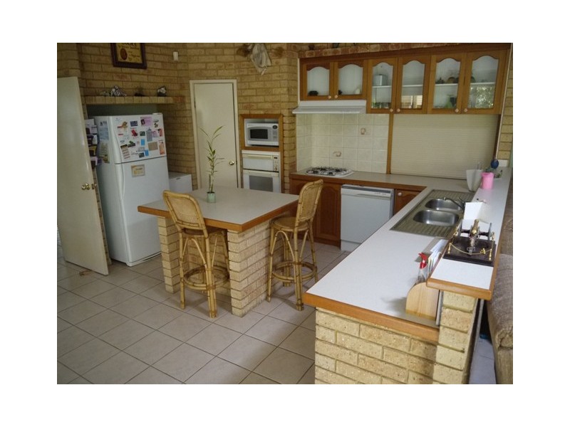 5 St Clair Place, Cooloongup WA 6168