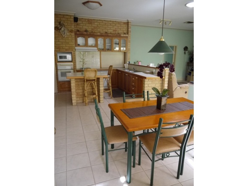 5 St Clair Place, Cooloongup WA 6168