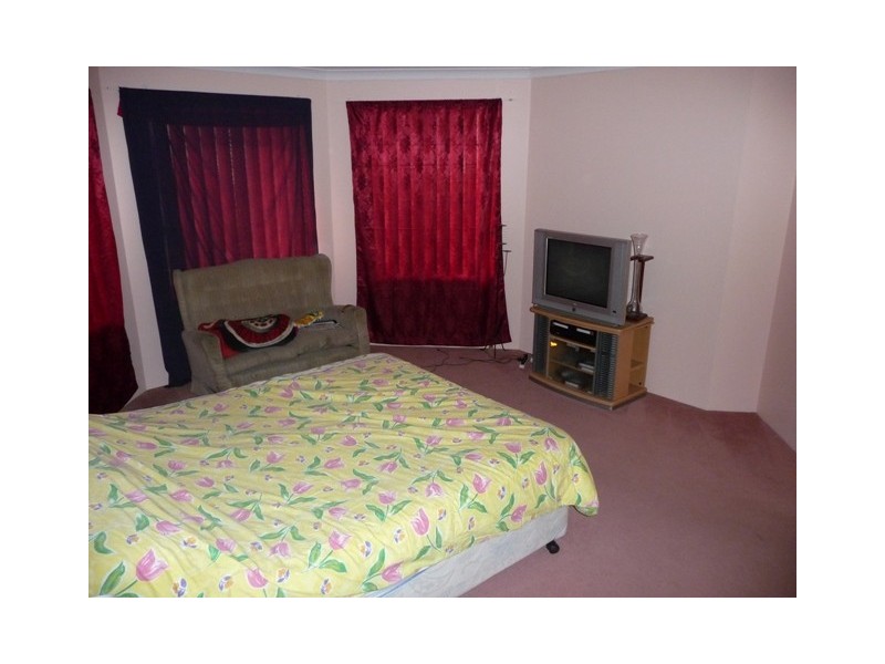 22 Menora Loop, Warnbro WA 6169