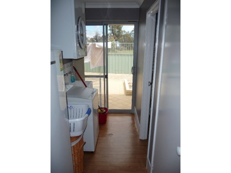 123  Warner Road, Parmelia WA 6167