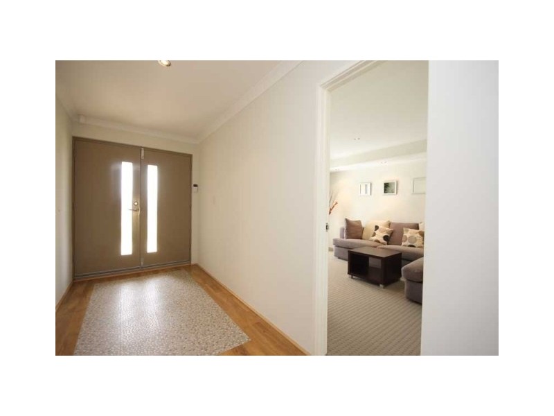 7 Lavinia Crescent, Secret Harbour WA 6173