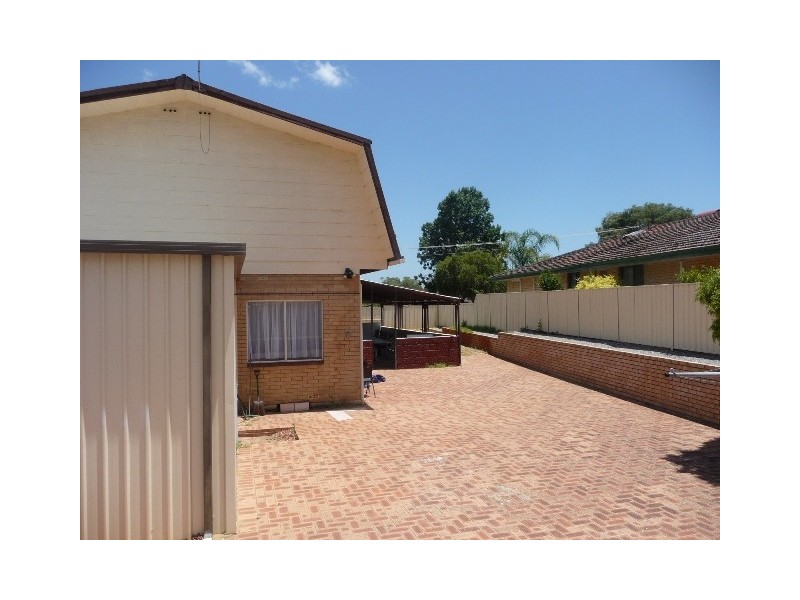 9 Reilly Street, Orelia WA 6167