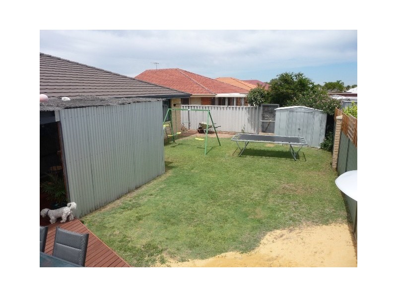 9 Raven Lane, Warnbro WA 6169