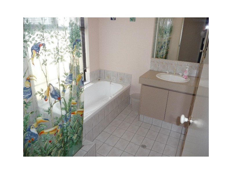 7 Mackerel Close, Warnbro WA 6169