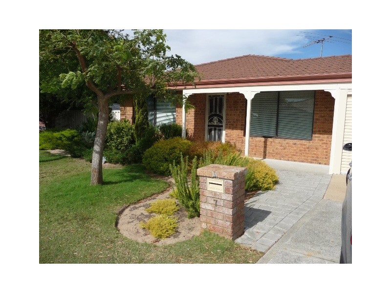 7 Mackerel Close, Warnbro WA 6169