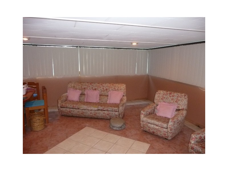 45 Currie Street, Warnbro WA 6169